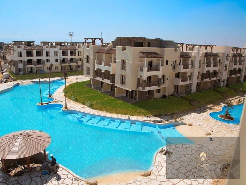 شالية للبيع غرفتين علي البحر استلام فوري تشطيب بالكامل في العين السخنة 0