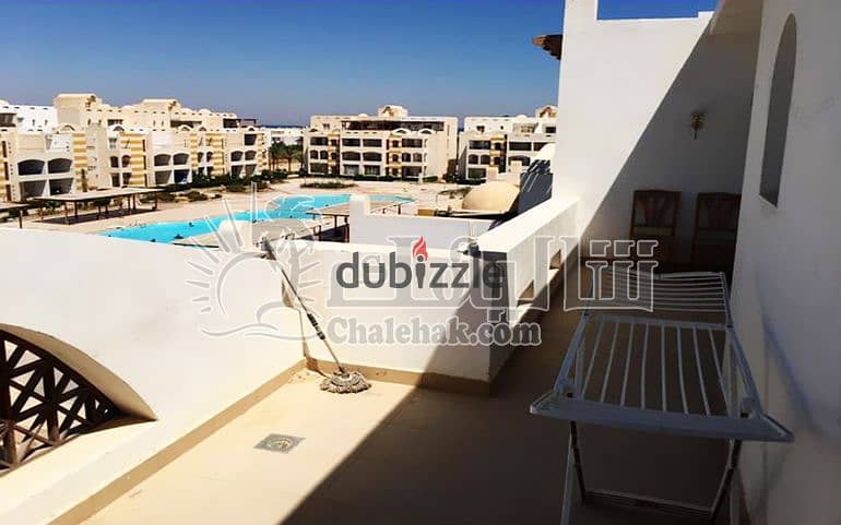 شاليه للبيع فيو حمام سباحة مفروش بالأجهزة والتكييفات– قرية باليميرا – العين السخنة 0