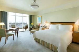 فرصه زى دى ماتتفوتش استوديو للبيع 57م في كمبوند بيراميدز ويلز بمقدم 35% شايف اهرامات ودقايق من المتحف المصري الجديد 3,135,000 ج.م