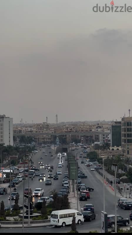 فيلا فاخرة للإيجار على التسعين الشمالي أمام النفق وبجوار cfc 0