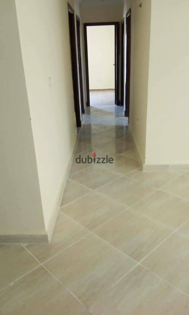 للبيع شقة 3 غرف دور ثالث متكرر ب دار مصر التجمع الخامس 0