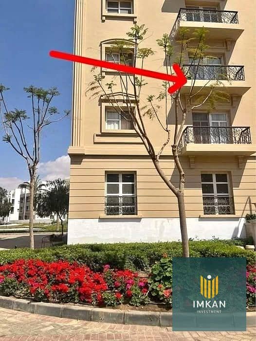 شقة أستلام فوري للبيع بالتقسيط في هايد بارك جنب ال AUC - التجمع الخامس 0