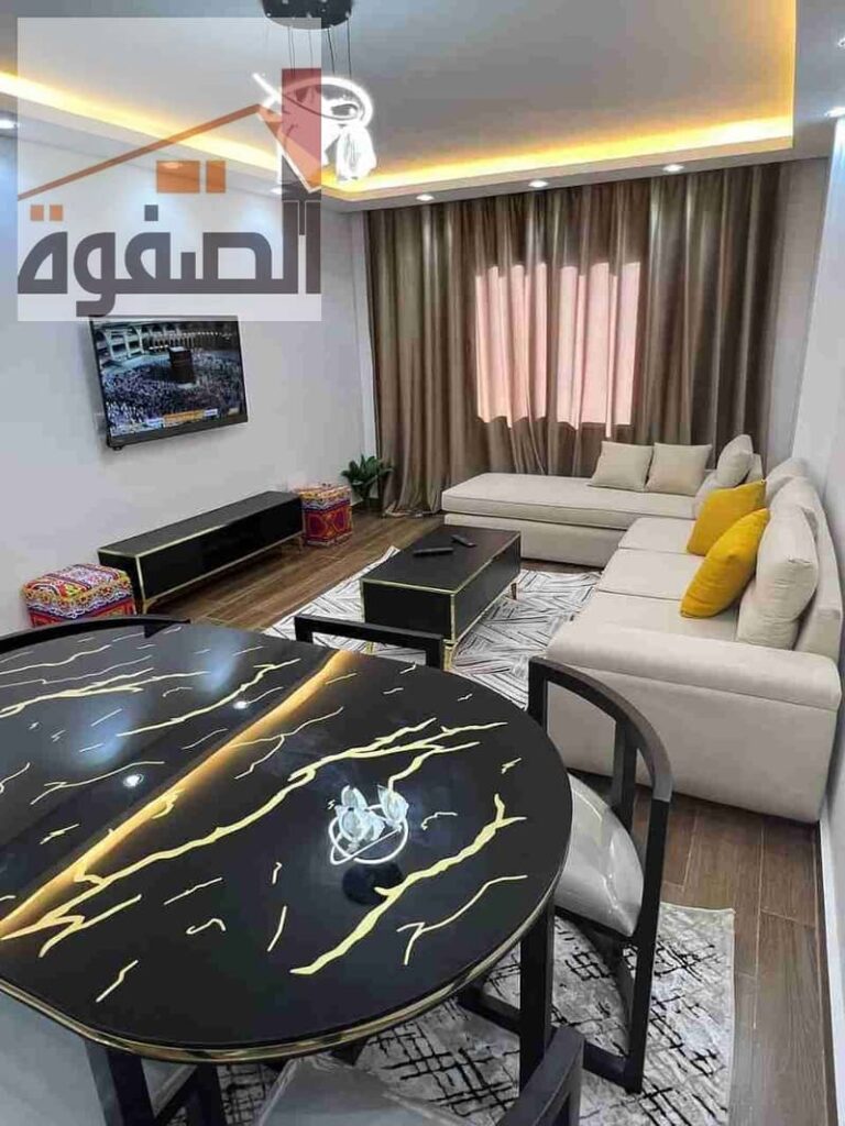 شقة مفروشة فندقية في زهراء المعادي امام الجامع الكويتي و بجانب مول الخمسين قريب من كل المطاعم و البراندات العالمية 0