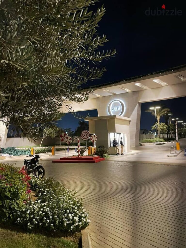 شقه للبيع بسعر لقطه - متشطبه جاهزه للمعاينه - في اويست ( ميني جونه ) بجانب مول مصر 0