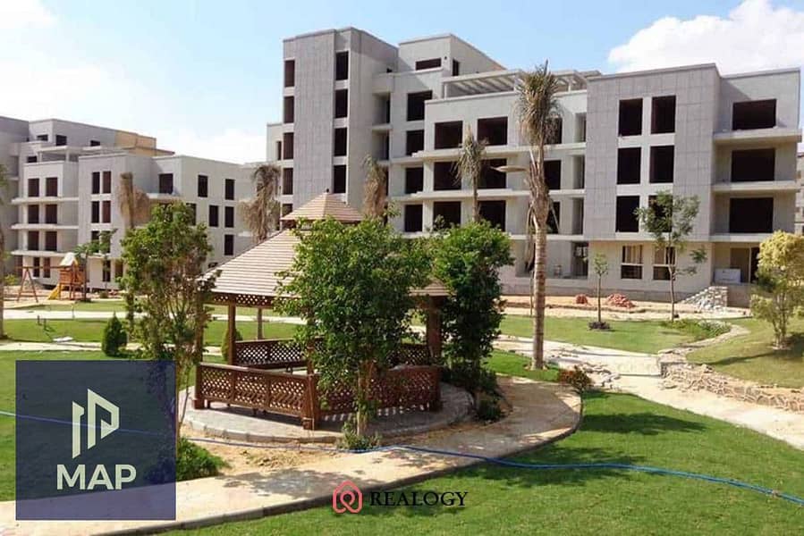 شقة للبيع فى التجمع الاول على طريق السويس استلام ب10%فقط والباقى على 10 سنوات 0