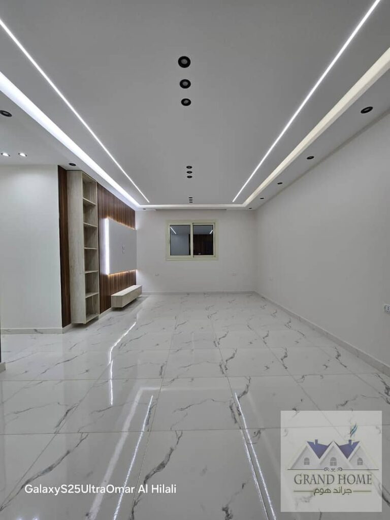 للبيع - شقة 125 جانبي خلفي ببلكونة، بحدائق الاهرام 0