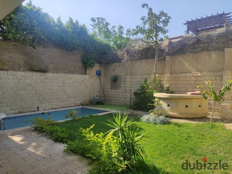 فيلا تاون هاوس للايجار كمبوند حدائق المهندسين بحمام سباحه خاص بالمطبخ الشيخ زايد 0