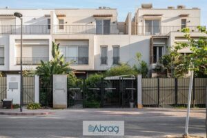 تاون هاوس كبير لأيجار في ويست تاون سوديك الشيخ زايد – ٤ غرف 170,000 ج.م