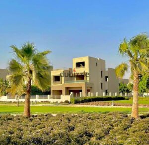 33,000,000 ج.م افضل لوكيشن في الكمبوند باقل سعر في السوق فيلا استلام فوري جاهزه للسكن في بالم هيلز قطاميه PK2 بجوار الجامعه الامريكيه