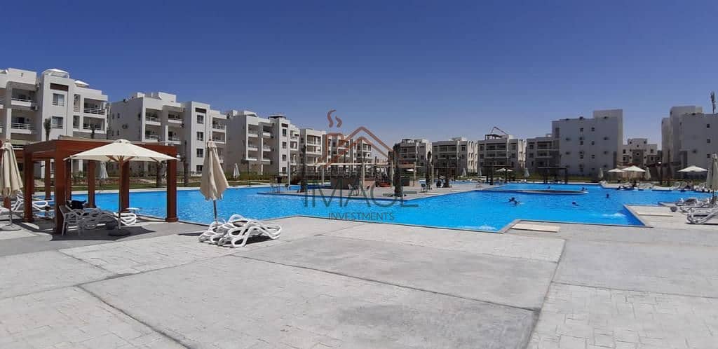 بموقع مميز شاليه للبيع في قرية أمواج بالساحل الشمالي 0