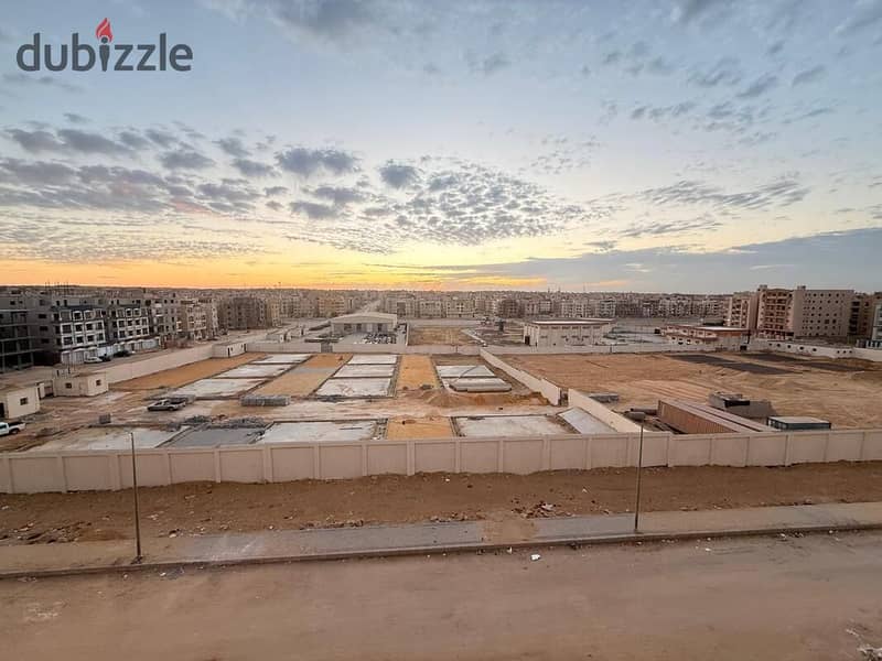 شقة للبيع في الاندلس 2 – تشطيب سوبر لوكس 0