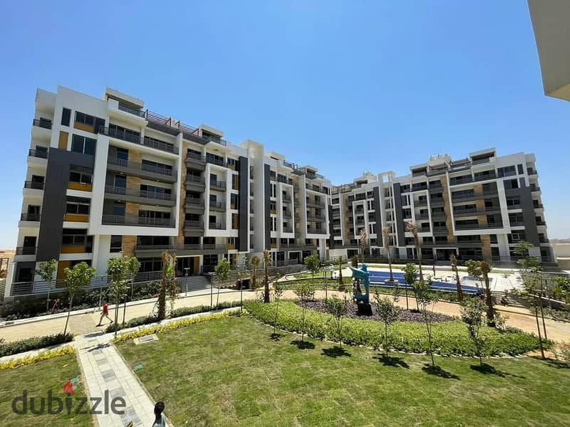 شقة للبيع بتقسيط فى موقع مميز جداا على لاند اسكيب فى كمبوند ( ايكوان ) التجمع الخامس 0