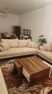 شقة مفروشة بالكامل للإيجار في كمبوند ميڤيدا إعمار القاهرة الجديدة. على التسعين الجنوبي بقلب جولدن سكوير التجمع الخامس. يوجد جميع الخدمات داخل الكمبوند 90,000 ج.م