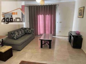 فرصة للبيع شقة بالفرش و الجراج في زهراء المعادي الشطر العاشر بجانب كمبوند اميرالد و كارفور و بجانب كل المطاعم و البراندات العالمية و الطرق الرئيسية 3,300,000 ج.م