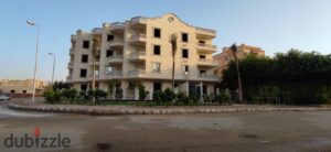 شقه في اميز احياء مدينه الشروق 205 امامي قطعه بنوراما 3,550,000 ج.م