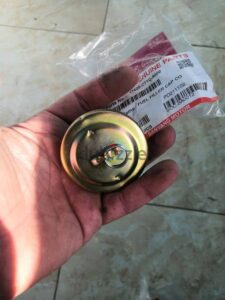 غطاء تانك بنزين sym جديد من التوكيل 80 ج.م