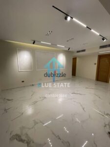 80,000 ج.م مقر إداري للايجار على كورنيش المعادي – مساحة 350 متر – موقع مميز للشركات