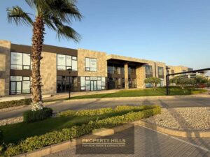 محل استلام فوري واجهتين في SODIC WEST كمبوند بيفرلي هيلز علي وصلة دهشور 7,148,000 ج.م