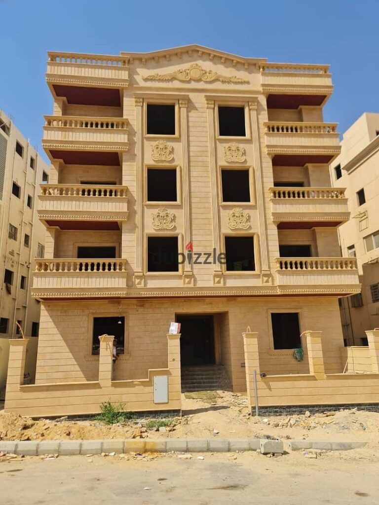 شقة للبيع استلام فوري بالتقسيط على ٣ سنوات فى اللوتس الجديده التجمع الخامس أمام نادى بلاتنيوم وماونتن فيو 0