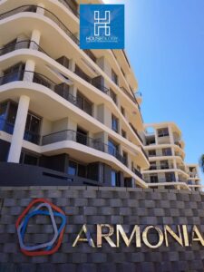 شقة استلام فوري متشطبة بالكامل للبيع في كمبوند ارمونيا العاصمة الادارية 5,200,000 ج.م