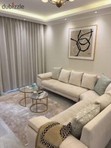 شقه مميزه للايجار في كمبوند ليك فيو ريزيدنس 70,000 ج.م