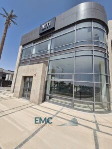 200,000,000 ج.م معرض سيارات مميز بمساحة 800 متر مربع للبيع – موقع مميز بالشيخ زايد