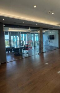اميز مكتب ادارى للايجار في بارك ستريت – الشيخ زايد – مساحه 88 متر كامل التشطيب بالتكيفات Office For Rent In Park. st elsheikh zayed 140,000 ج.م