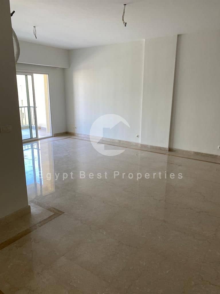 ميفيدا 215م متشطبة بالمطبخ + التكييفات موقع مميز 0