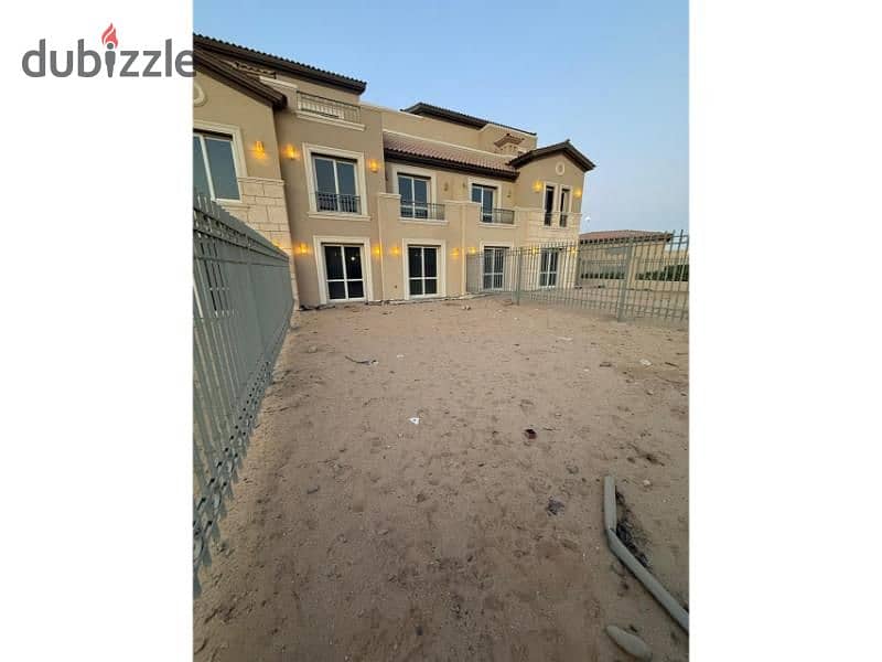 تاون هاوس ميدل للبيع بكمبوند لافـيستا سيتي – القاهرة الجديدة - استلام فوري - سعر مغري 0