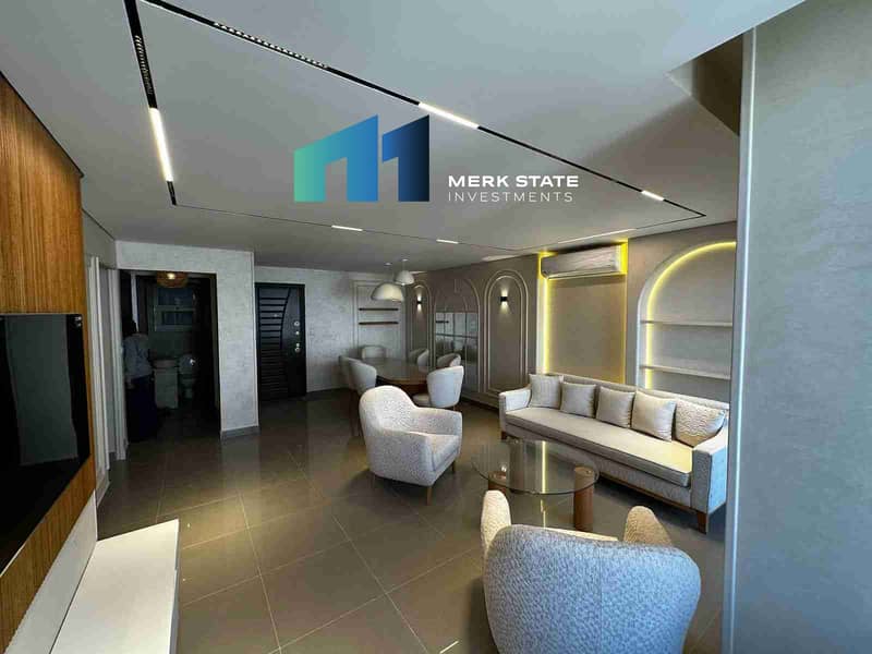 شقة استلام فوري في كومباوند جايد متشطبة بالكامل امام الرحاب مباشرة 0