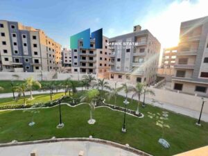 شقة للبيع استلام فوري ب ١٠% فقط وقسط على ٧ سنين بجوار الجامعة الامريكية ومول بوينت ناينتي 6,100,000 ج.م