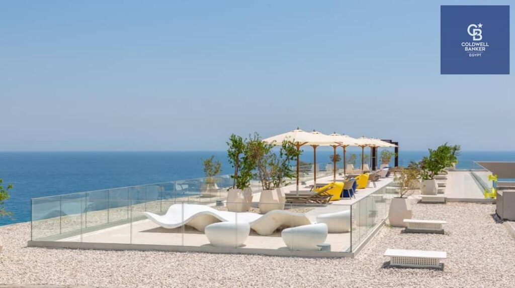 صيف واستثمر طول السنة شاليه متشطب بالكامل واستلام فوري بالتقسيط المريح في المونت الجلالة السخنة 0