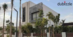 ڤيلا لقطه في ارقي كمبوند في القاهرة الجديدة مساحتها كبيره 10,500,000 ج.م