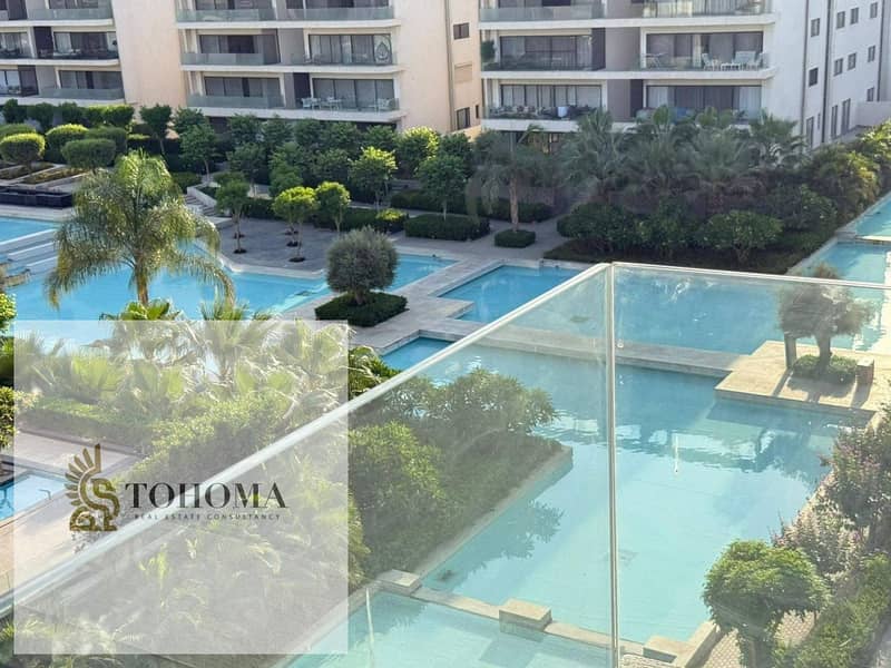 بنتهاوس للايجار  مساحة  300م+150م رووف في كمبوند ليك فيو ريزيدينس 0