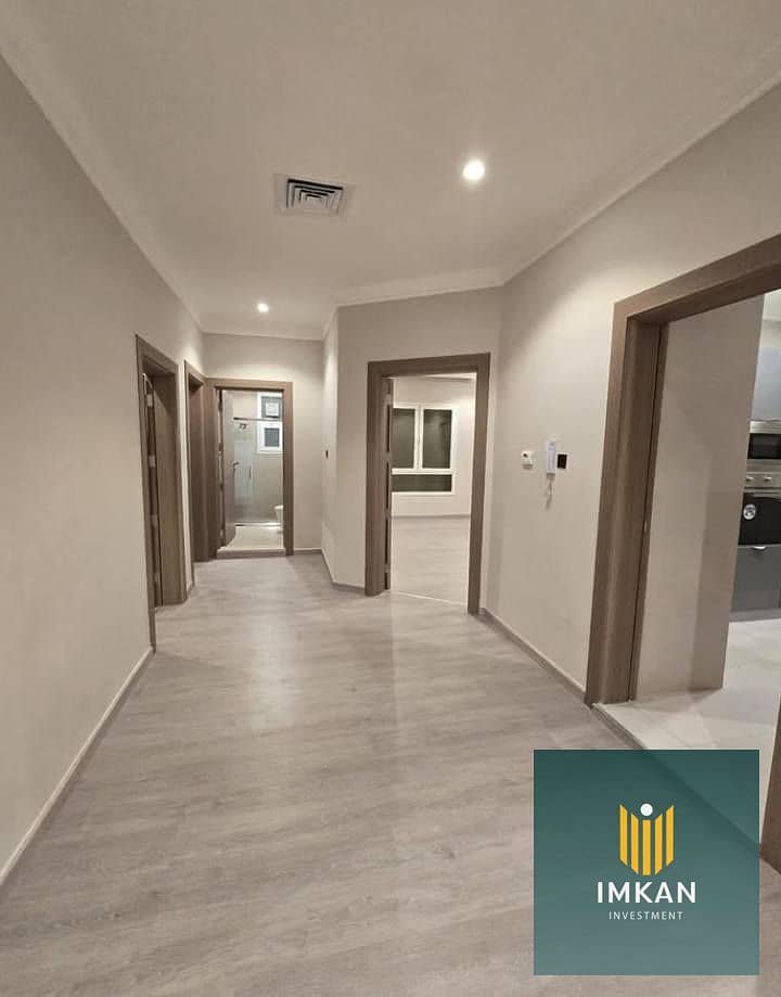 شقه للبيع في العاصمه الاداريه استلام فوري متشطبه بالكامل في المقصد almaqsid بمقدم 10 % والباقي علي 10 سنوات علي دقايق من الجامعه الامريكيه 0