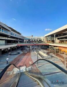 60,000 ج.م المحل ايجار أعلى ظهور وترافيك ف 6 اكتوبر محل في مول ويست جيت محور 26 يوليو