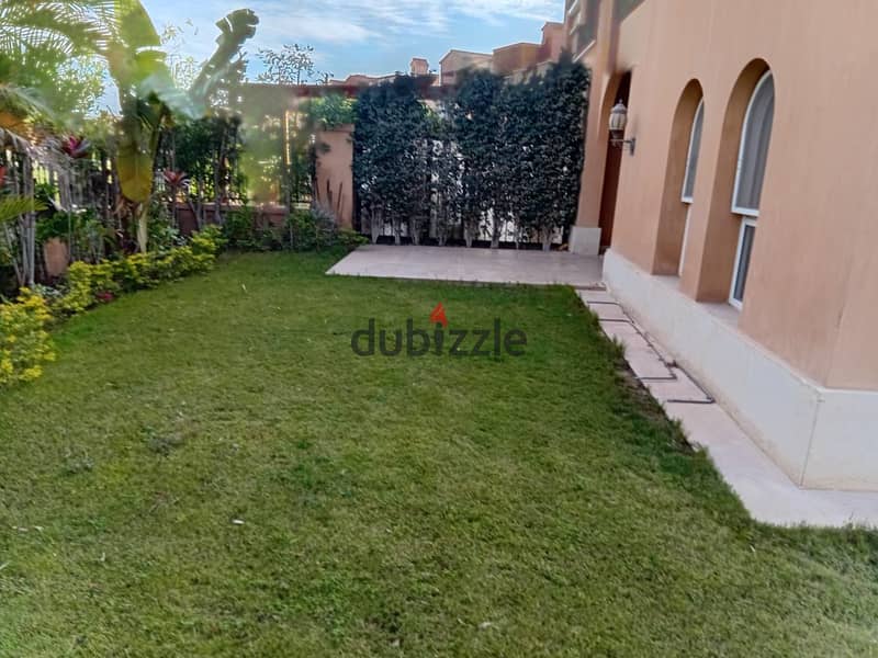 توين هاوس للإيجار بإطلالة مفتوحة على الفيلات و المساحات الخضراء ، مجهز بالكامل بمكيفات هواء ومطبخ في ميفيدا القاهرة الجديدة من إعمار مصر 0