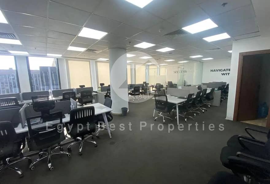 مكتب متشطب للايجارعلى شارع التسعين الجنوبي مباشرة في سوديك ايستاون SODIC EDNC التجمع الخامس القاهرة الجديدة 0