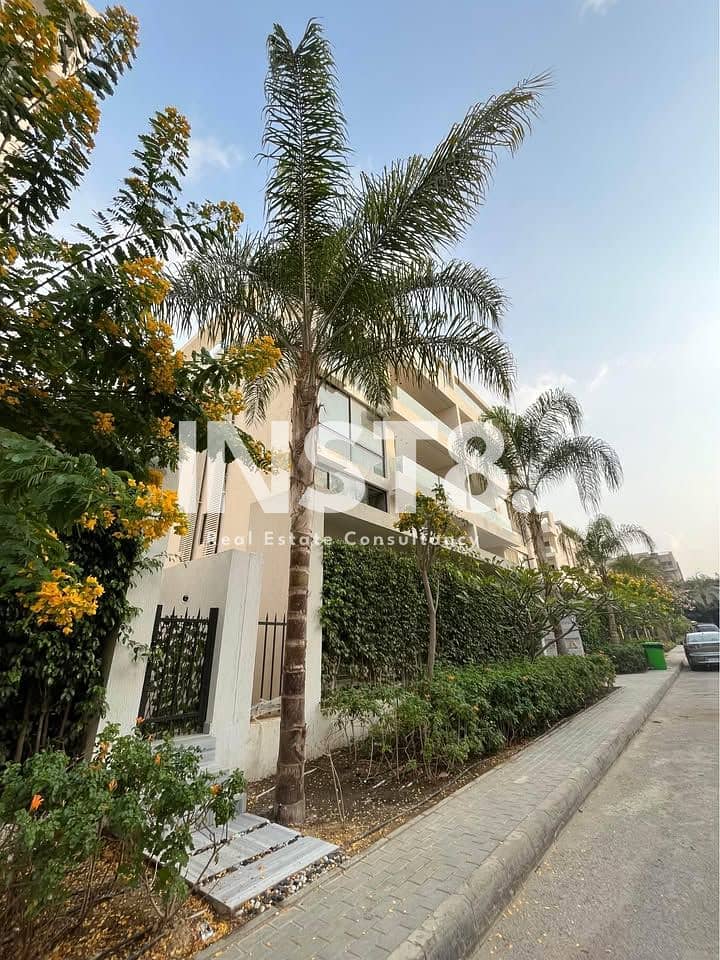 شقة بجاردن مفروشة مودرن للايجار وفيو مفتوح في ليك فيو ريزيدنس 0