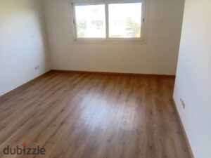 باقل سعر توين هاوس مميز للايجار يطل على مساحه خضراء متشطب بالكامل بالتكيفات و المطبخ فى ميفيدا القاهره الجديده من اعمار مصر 85,000 ج.م