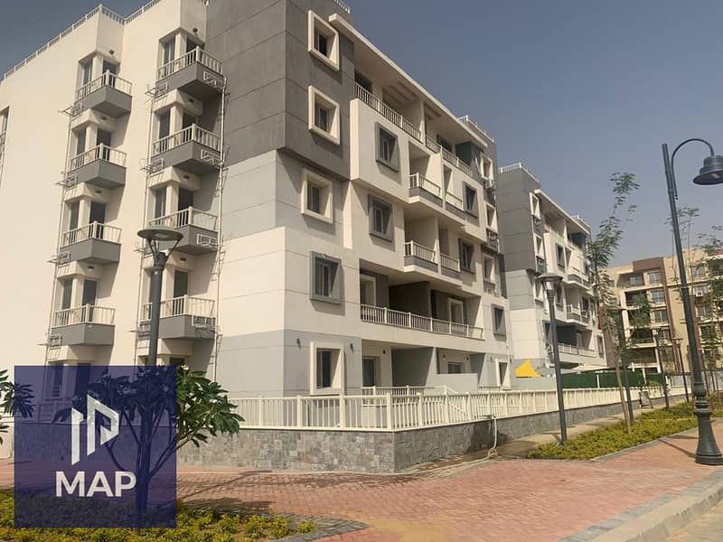 شقة للبيع 152 متر للبيع فى كمبوند جايد امام الرحاب بالتقسيط على 10سنوات 0