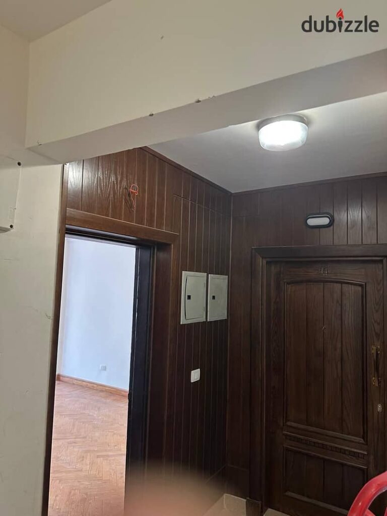 بنتهاوس للإيجار نص مفروش كمبوند بروميناد 0