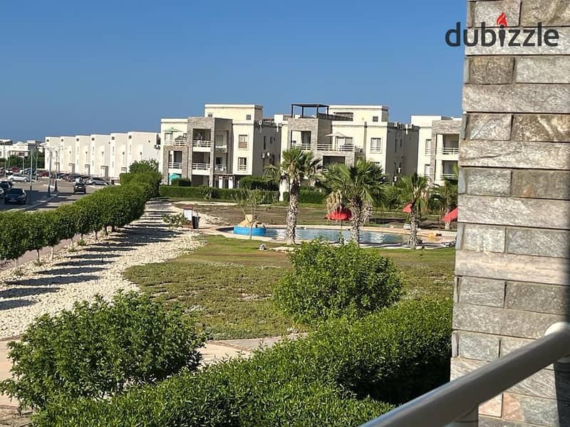 للبيع باقل سعر شاليه 2 غرفة نوم - أمواج 0