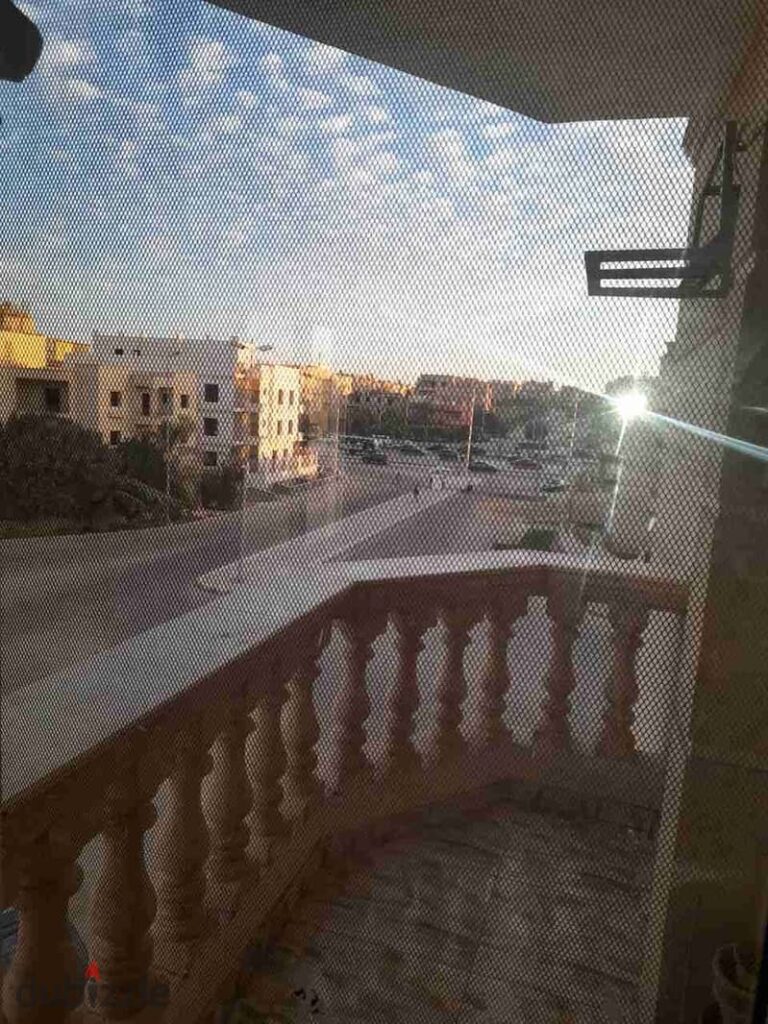 شقه للايجار بالتجمع الاول فيلات البنفسج 6 0