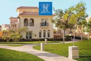 تاون هاوس استلام فوري للبيع في هايد بارك التجمع الخامس نص تشطيب بالتقسيط علي 6 سنين 37,000,000 ج.م