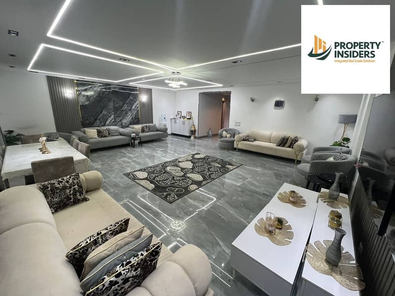 شقة للبيع بالفرش 220م شارع محي الدين أبو العز 0