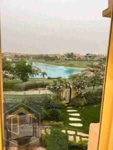 فيلا تحفه للبيع بمدينتي تطل على البحيرات تشطيب فندقي 60,000,000 ج.م