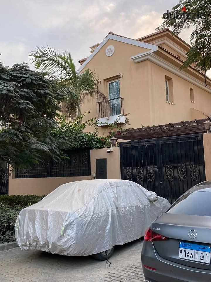 دوبليكس للبيع فى هايد بارك متشطب بالكامل بعدد 4 غرف جاهز للسكن من انهاردة بمقدم 2.500. 000 مع تقسيط المتبقي بتسهيلات مريحة 0