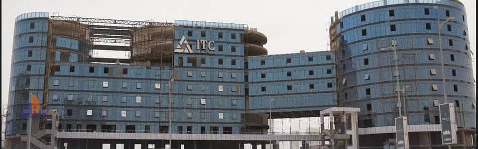 مكتب إدارى للبيع استلام فورى فى ال mu23 واجهه مباشرة على محور الأمل و البلازا The new administrative capital 0