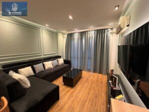 40,000 ج.م متااح شقه مفروشه للايجار في الرحاب الترا سوبر لوكس مساحتها 120 متر امام السوق الشرقي وجميع الخدمات